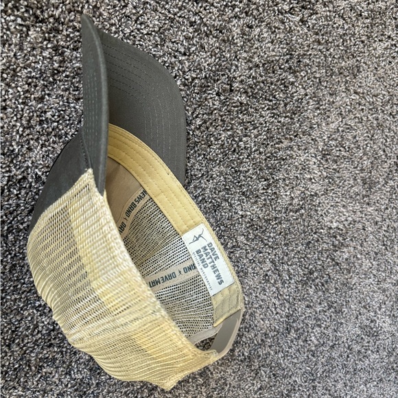 Dave Matthew’s band Olive and Tan Mesh Cap NWOT - Picture 3 of 3